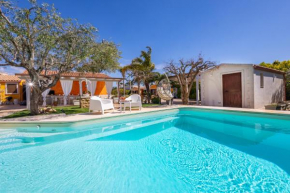 Luxury villa at Pozzallo at 390 meters about from the beach with private swimming pool